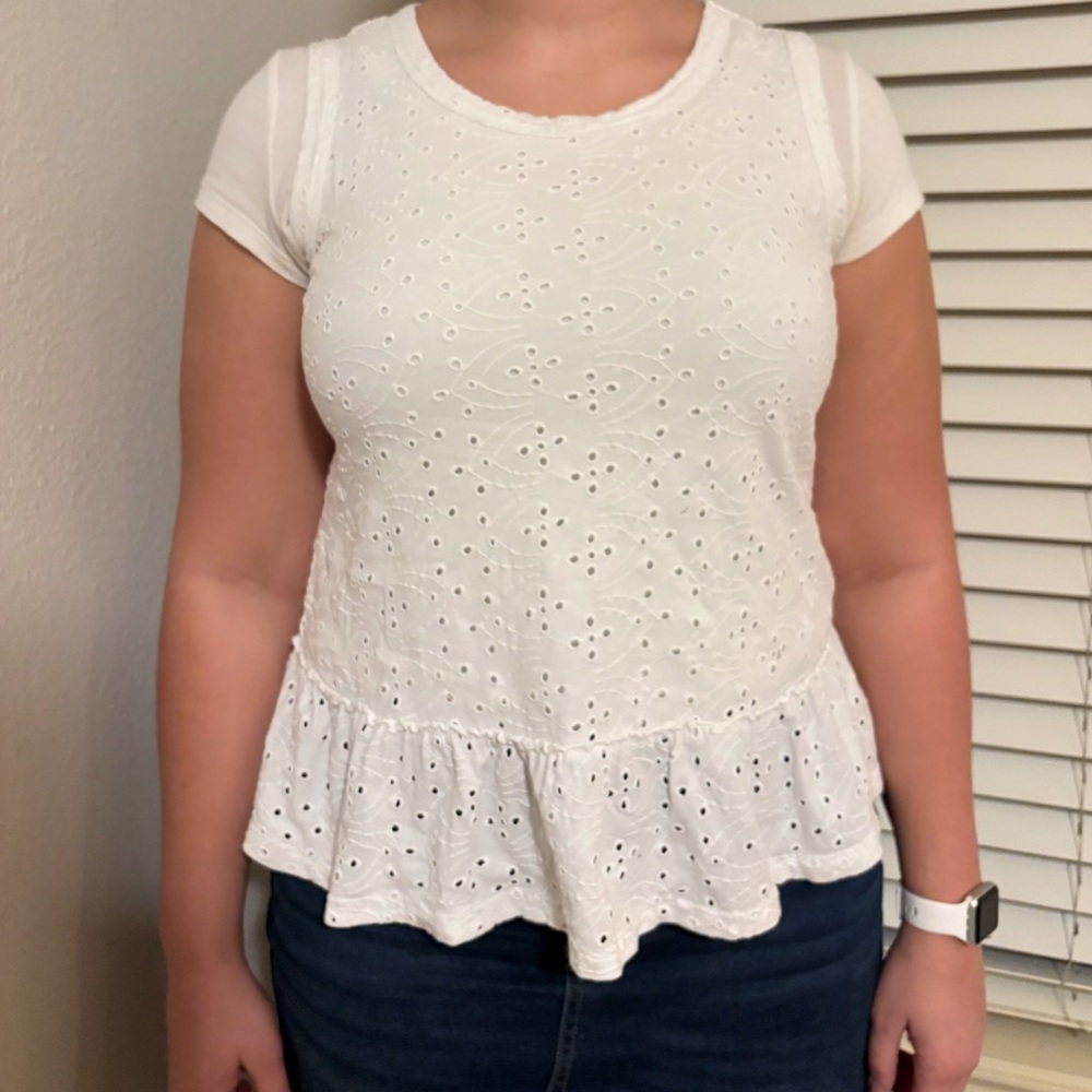 Caslon White Eyelet Ruffle Hem Blouse
